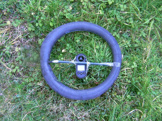 36 cm and 4.5 cm tire